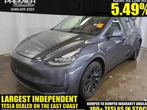 TESLA MODEL Y 2022 7SAYGAEE6NF508557 image